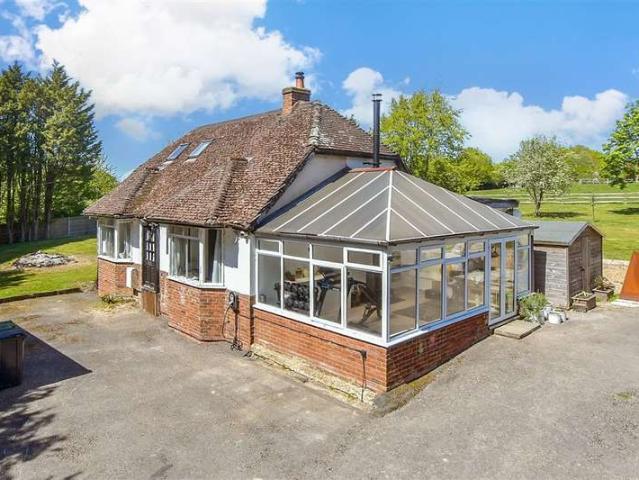 Farm for sale in Horns Cross, Heathlands