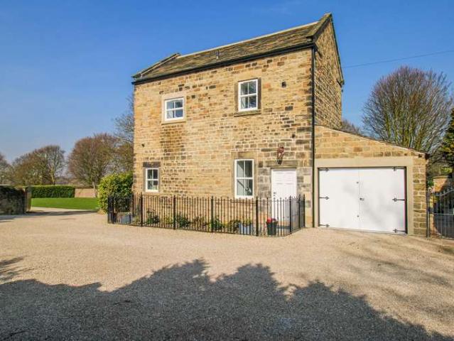 Farm for rent in Warmfield cum Heath, Heath