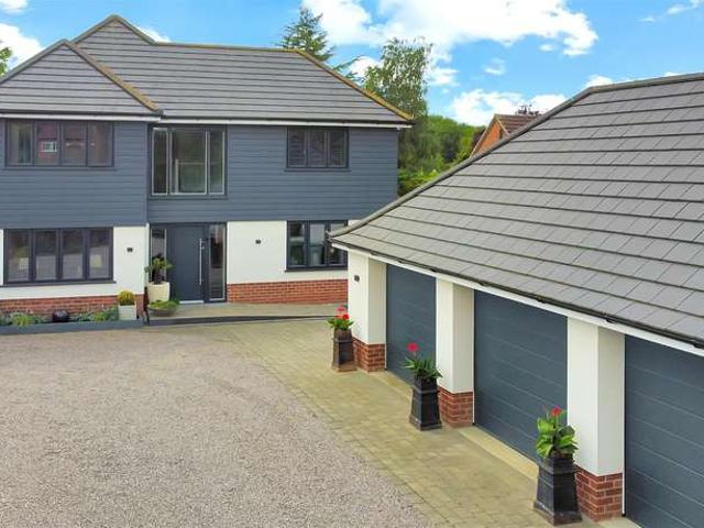 Farm for sale in Alverton, East Midlands