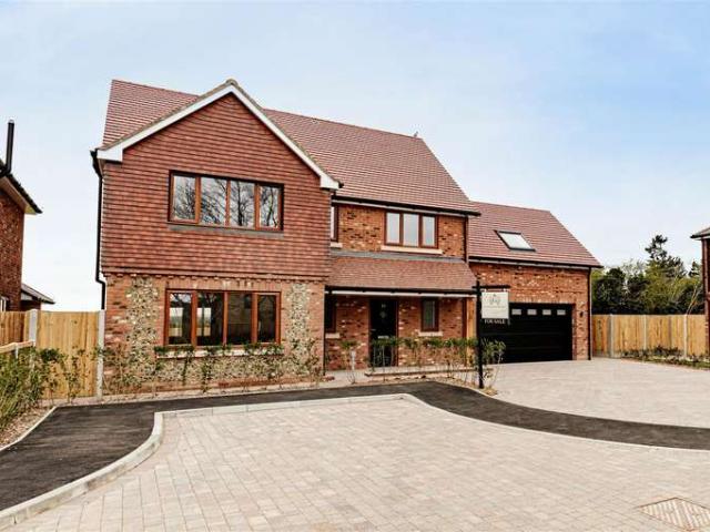 Farm for sale in Ash, Kent