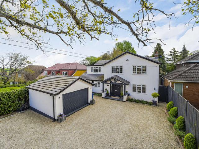 Farm for sale in Denham, Higher Denham