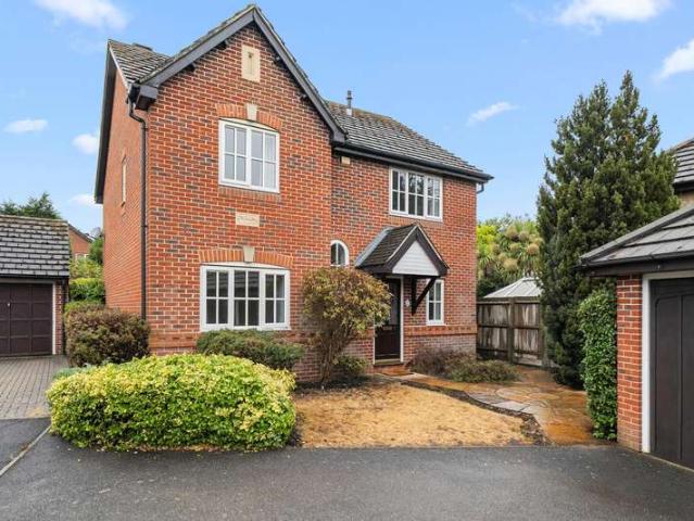 Farm for sale in Row Town, Surrey