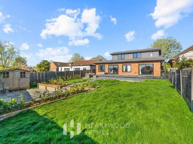 Farm for sale in St Albans, Five Acres