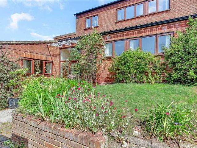 Farm for sale in Great Brickhill