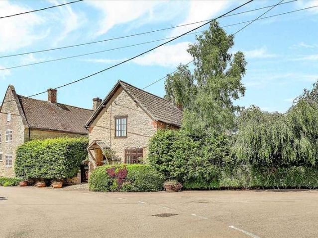 Farm for sale in Clifton Reynes
