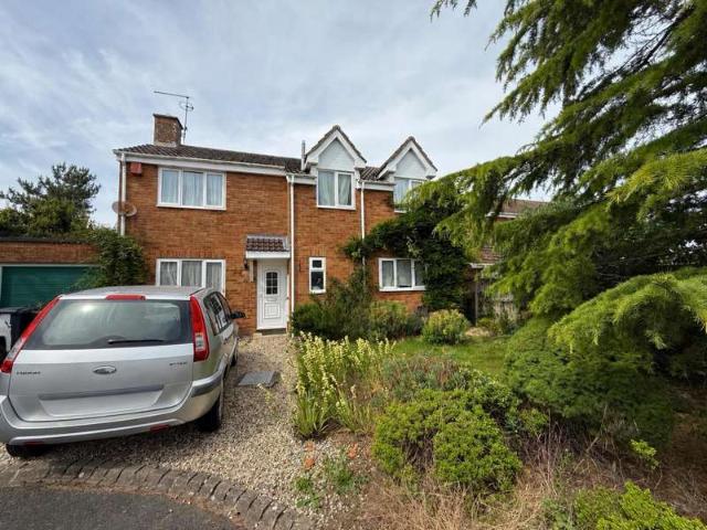 Farm for sale in Grange Park, Swindon