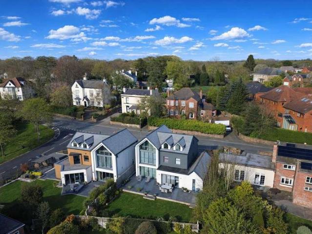 Farm for sale in Rainhill Stoops, Rainhill