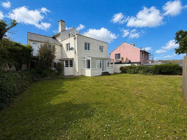 Farm for sale in Three Beaches, Livermead