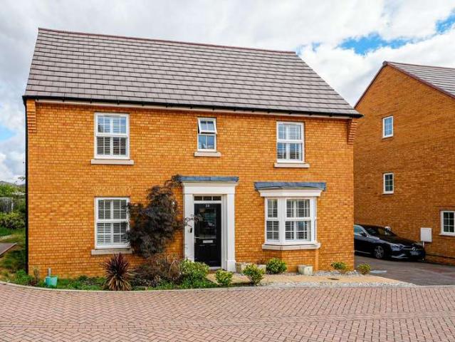 Farm for sale in Eggington, Bedfordshire