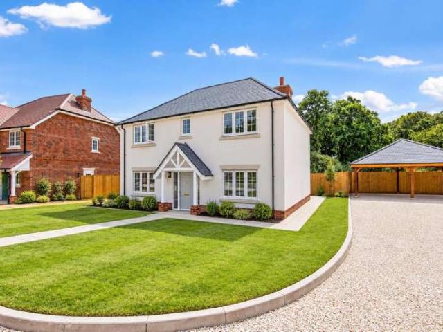 Farm for sale in Hillstreet, New Forest