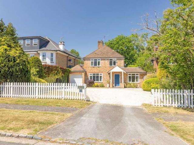 Farm for sale in Gerrards Cross, Denham