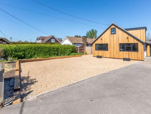 Farm for sale in Eaton Bray, Bedfordshire