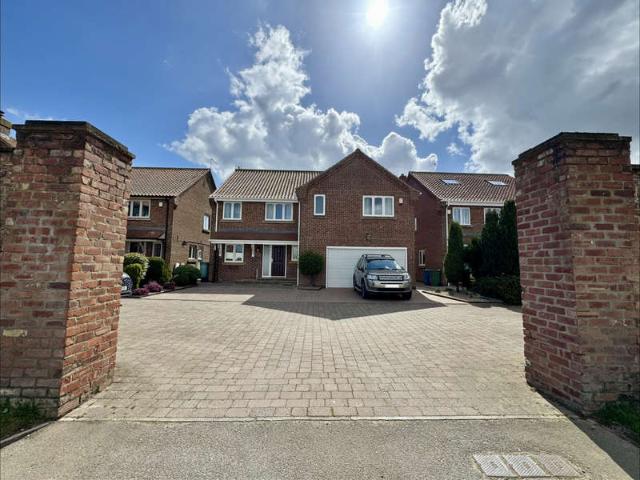 Farm for sale in Catwick, East Riding Of Yorkshire