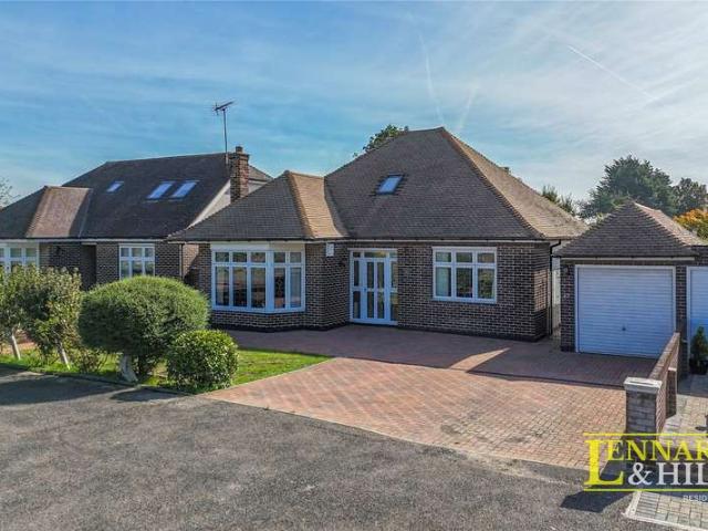 Farm for sale in Little Thurrock, Grays