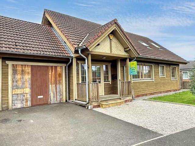 Farm for sale in East Chevington, Hadston