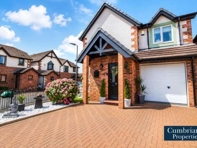 Farm for sale in Fell Lane