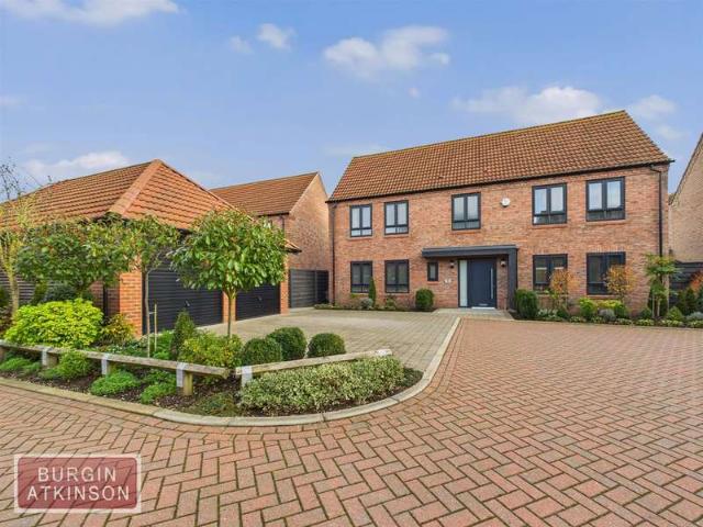 Farm for sale in Hallcroft, Costhorpe
