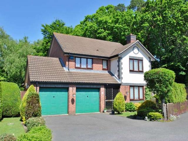 Farm for sale in Creekmoor, Poole