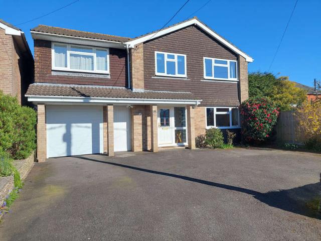 Farm for sale in Pennington, Ashurst Bridge