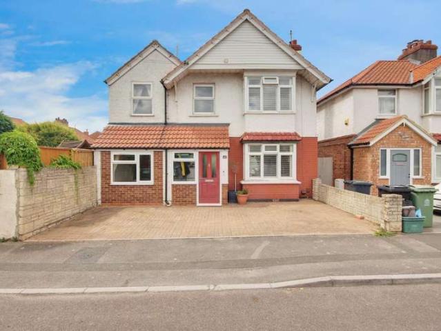 Farm for sale in Wotton Pitch, Gloucester