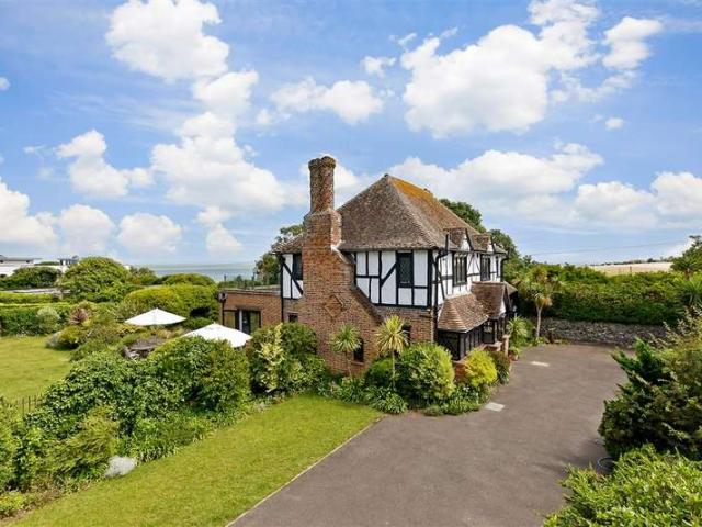 Farm for sale in Acol, Kent