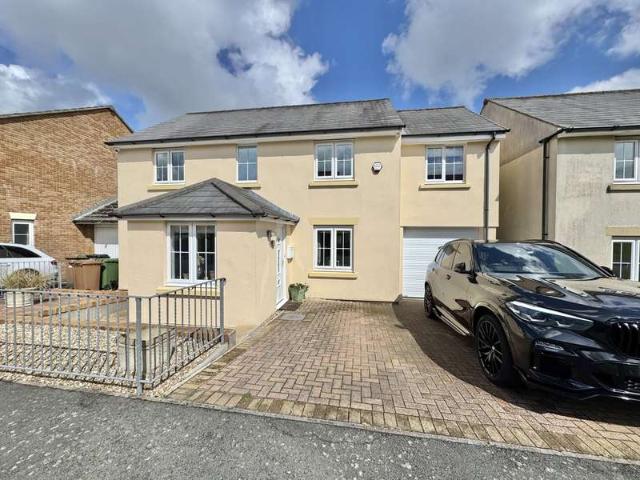 Farm for sale in Mount Wise