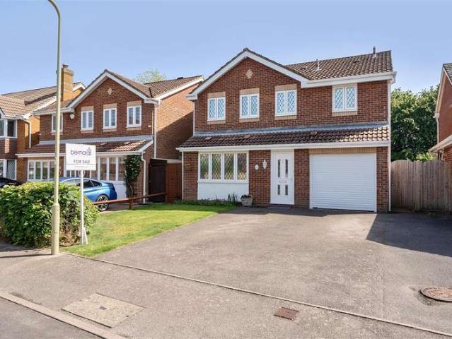 Farm for sale in Middlecroft, Hampshire