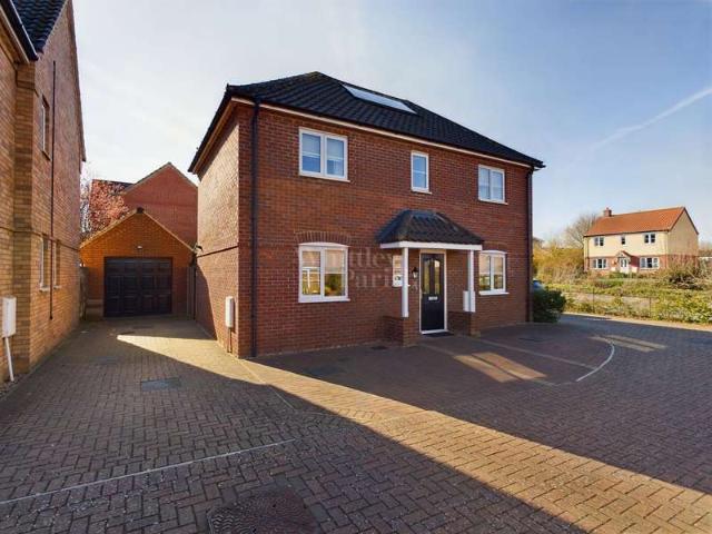 Farm for sale in Diss, South Norfolk