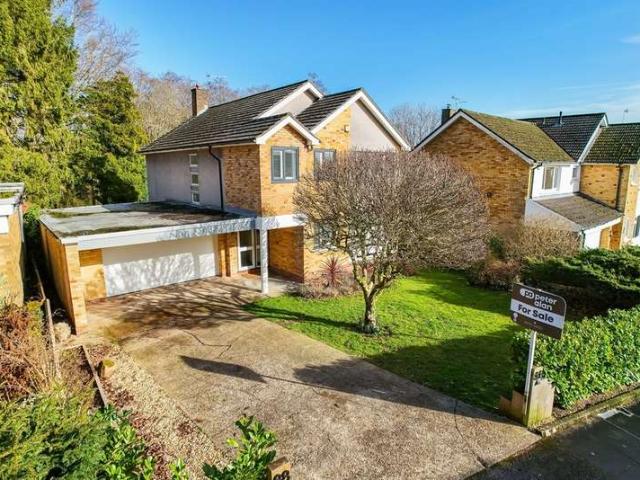 Farm for sale in Falcon Lodge, Wales