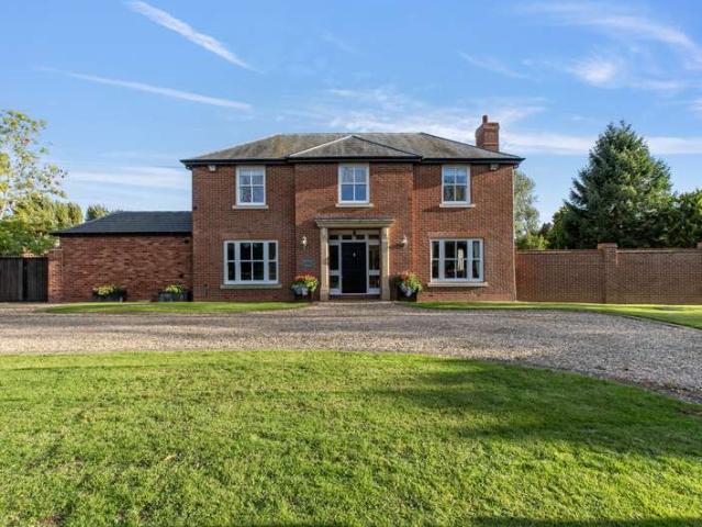 Farm for sale in New Bilton, Warwickshire