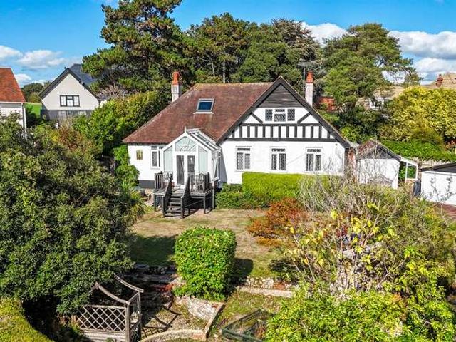 Farm for sale in High Salvington, Worthing