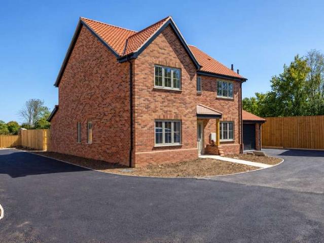 Farm for sale in Besthorpe, East Tuddenham
