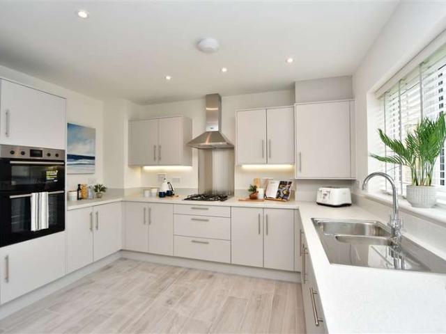 Farm for sale in Minster-on-Sea, Oad Street
