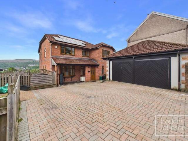 Farm for sale in Pontypridd, Wales