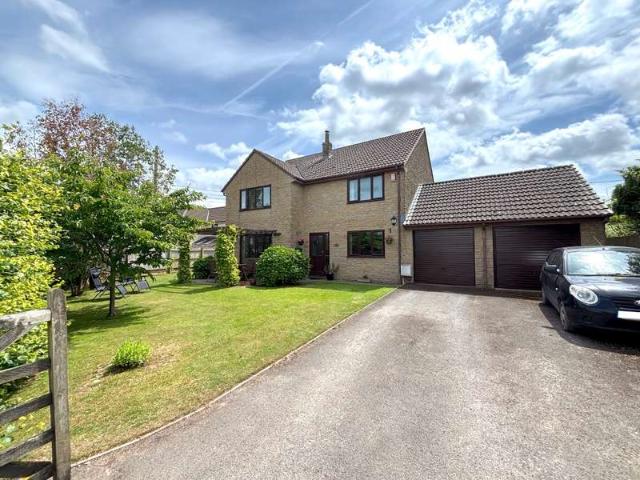 Farm for sale in Hallatrow