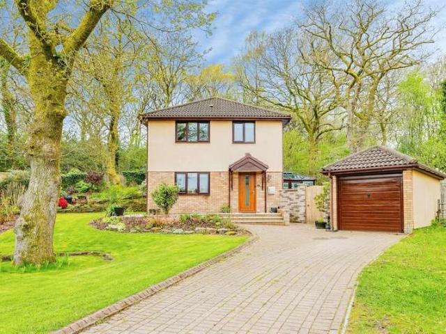 Farm for sale in Pencoed, Wales