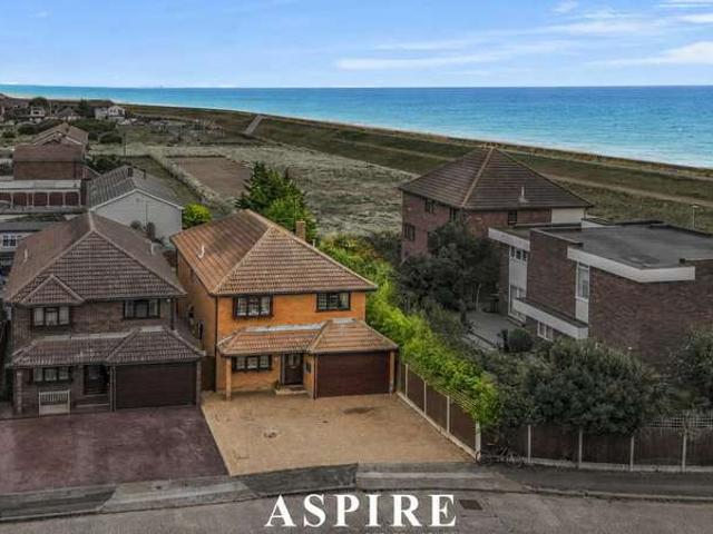 Farm for sale in Leigh Beck, Essex