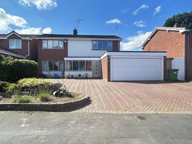 Farm for sale in Stourbridge, West Midlands