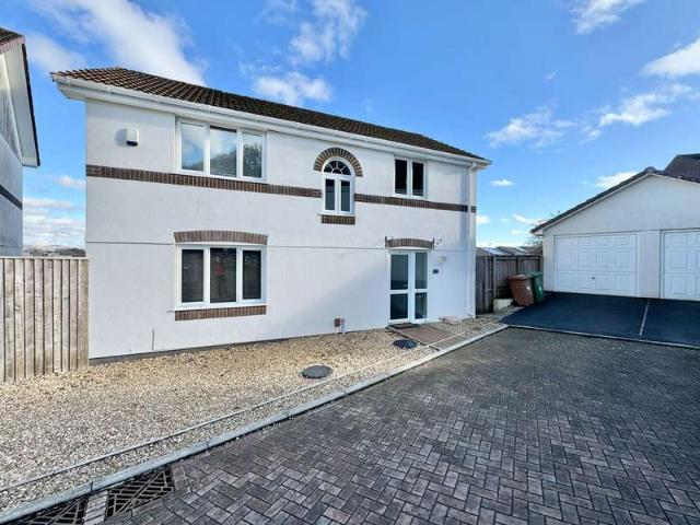 Farm for sale in Mount Wise