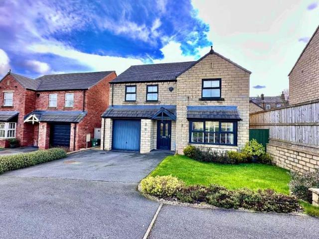 Farm for sale in Meltham, West Yorkshire