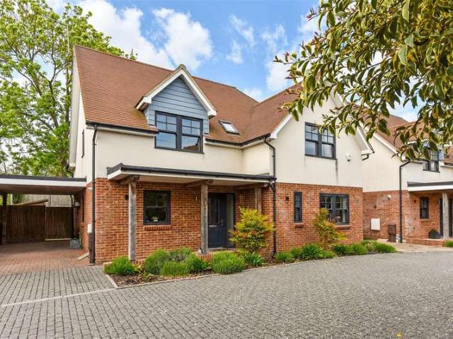 Farm for sale in Hunston, Littlecote