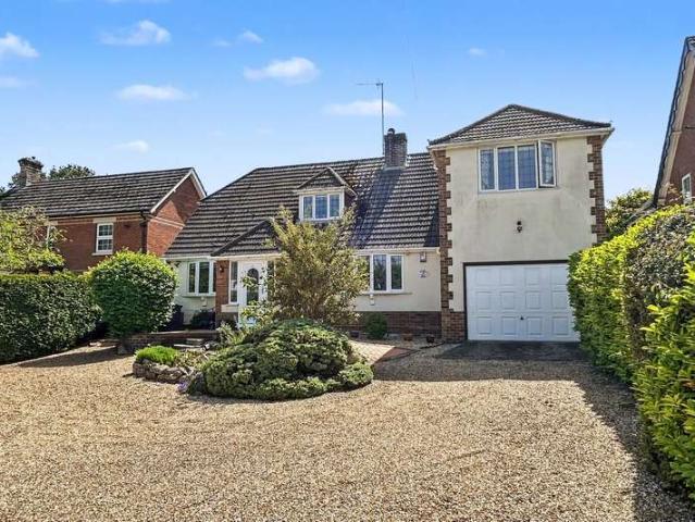 Farm for sale in East End, Corfe Mullen