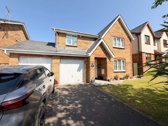 Farm for sale in Broadlands, Wales