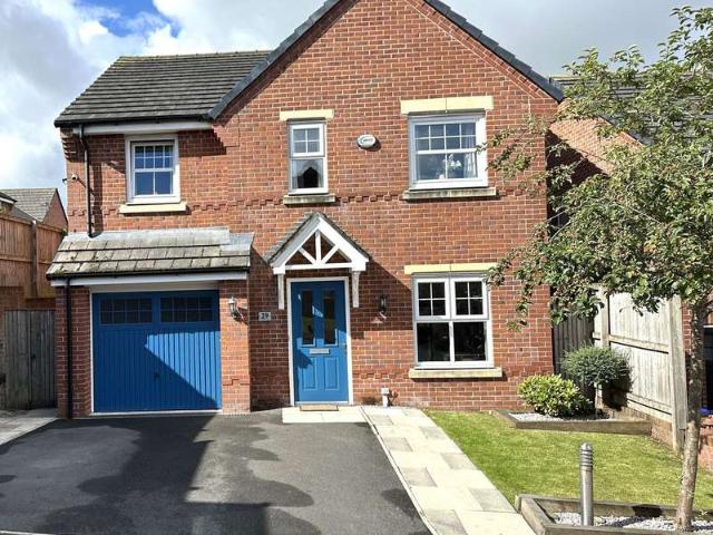 Farm for sale in Balderstone, Burnedge