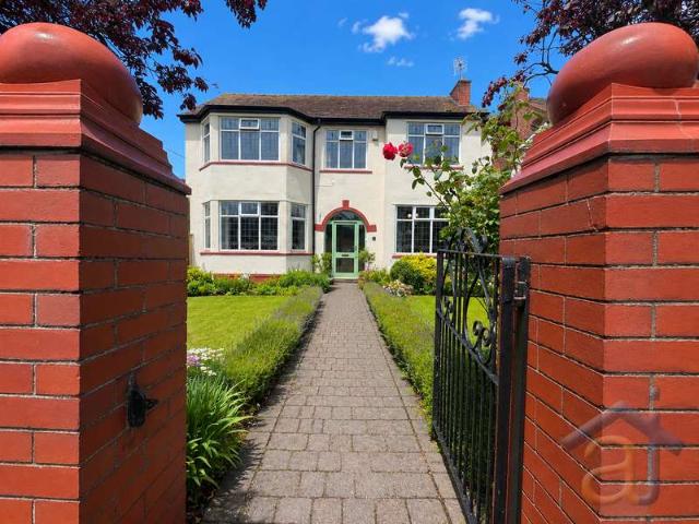 Farm for sale in Meols Cop, Southport