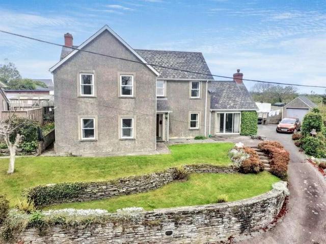 Farm for sale in Cilgerran, Wales