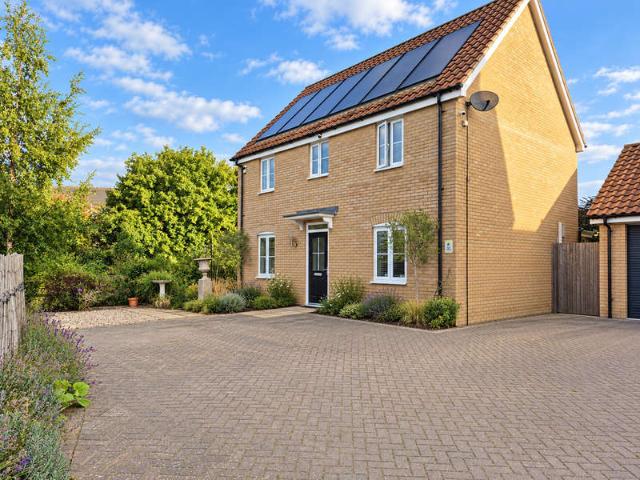 Farm for sale in Hadleigh, Babergh