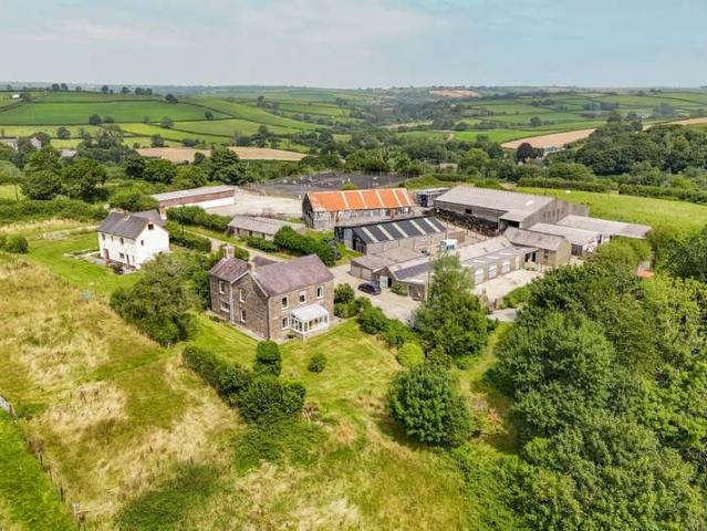 Farm for sale in Llanboidy, Henllan Amgoed