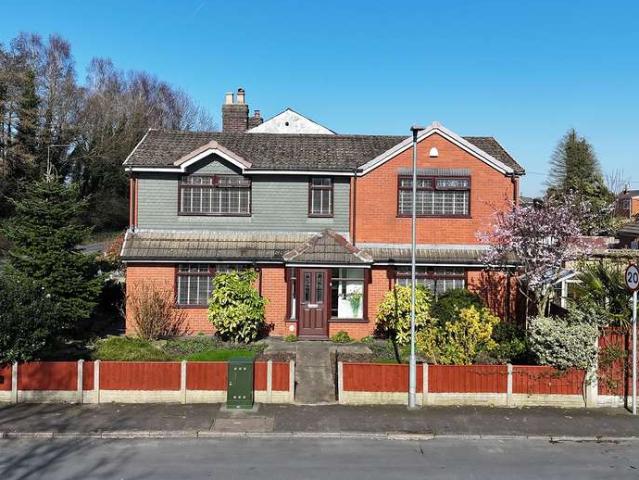 Farm for sale in Stubshaw Cross, Wigan