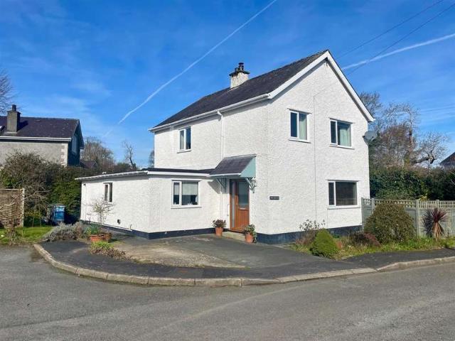 Farm for sale in Llangoed, Wales